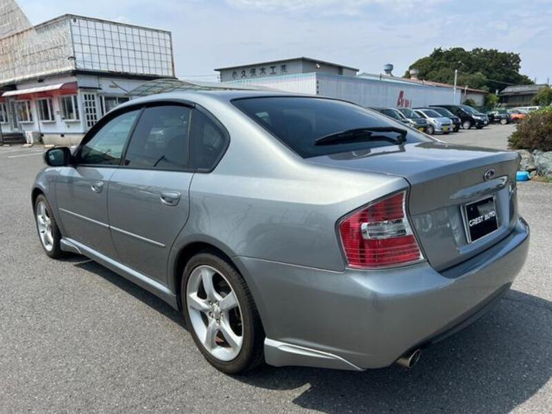 LEGACY B4