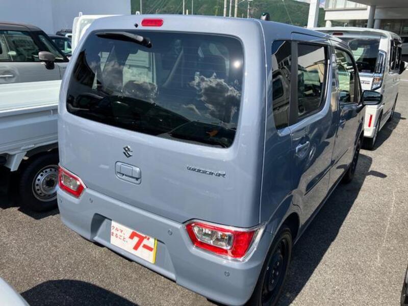WAGON R