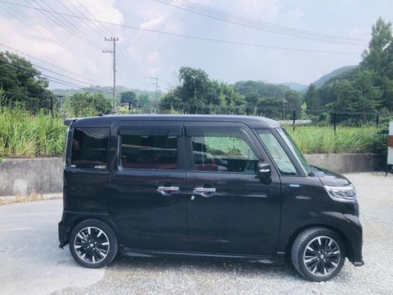 SPACIA CUSTOM