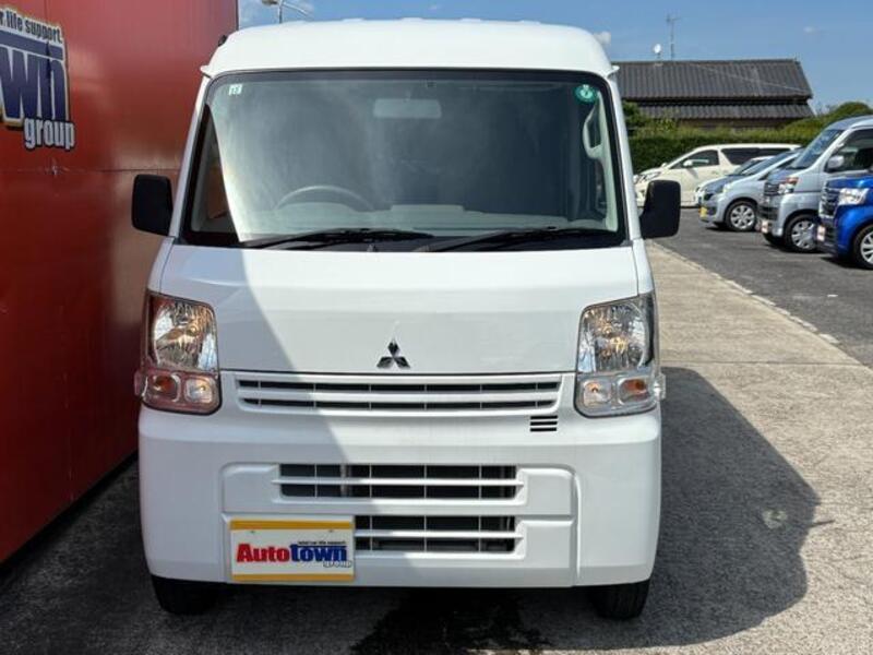 MINICAB VAN