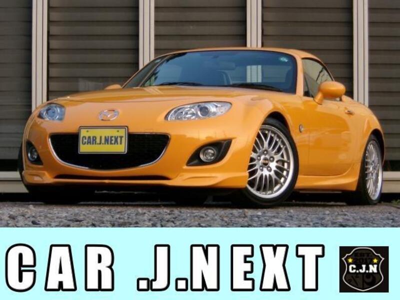 ROADSTER-0