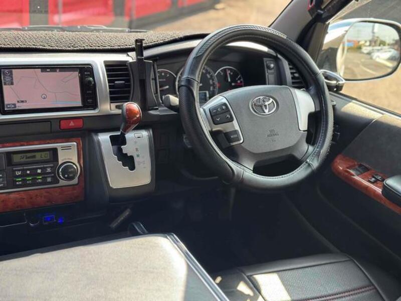 HIACE WAGON