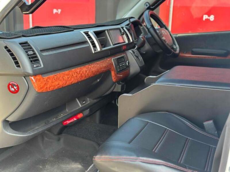 HIACE WAGON