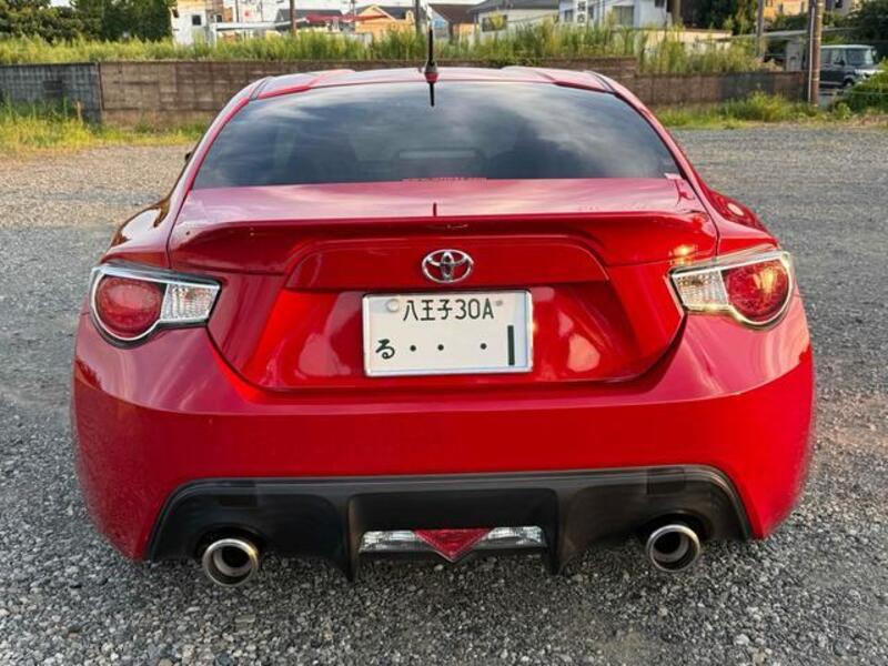 86