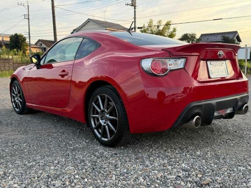 86