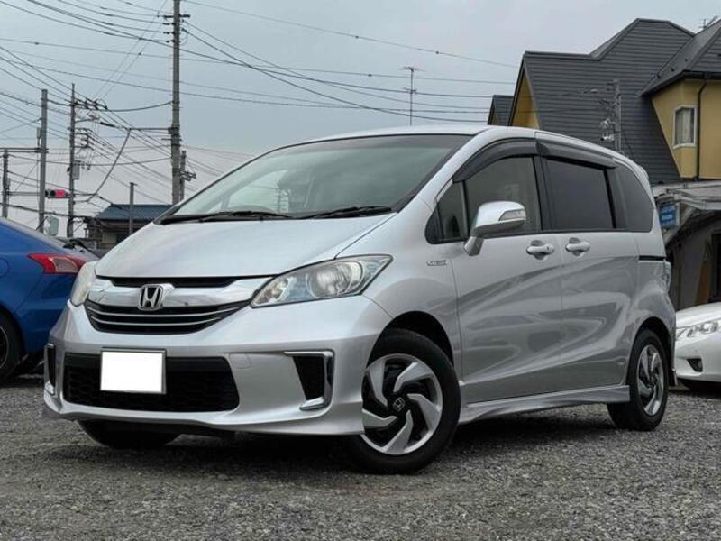 HONDA FREED HYBRID