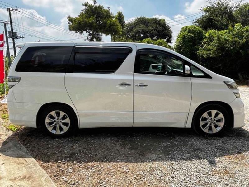 VELLFIRE