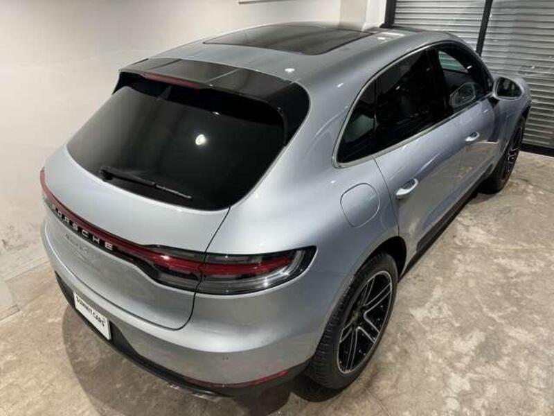 MACAN