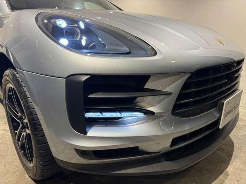 MACAN