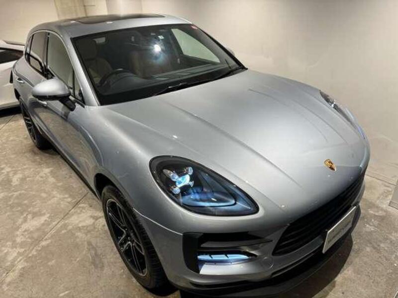 MACAN