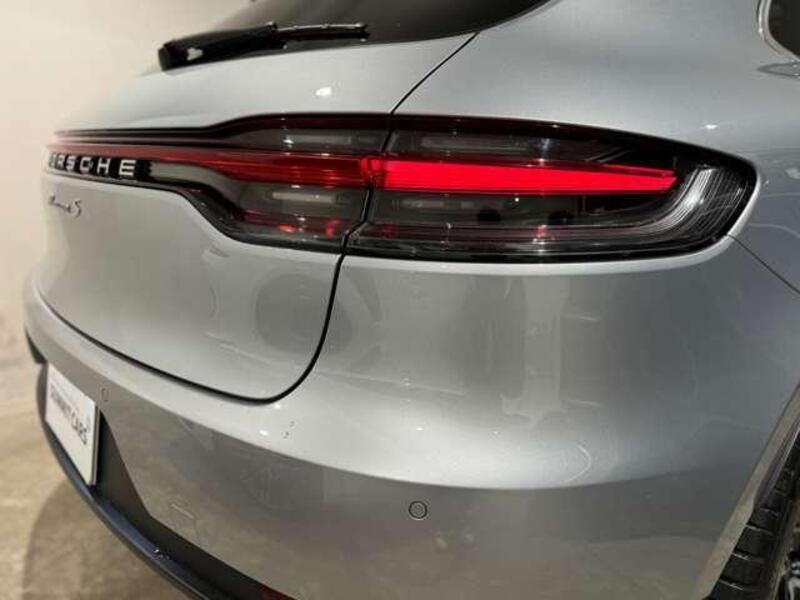 MACAN