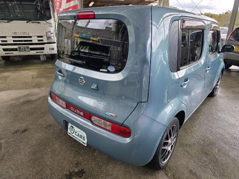 CUBE
