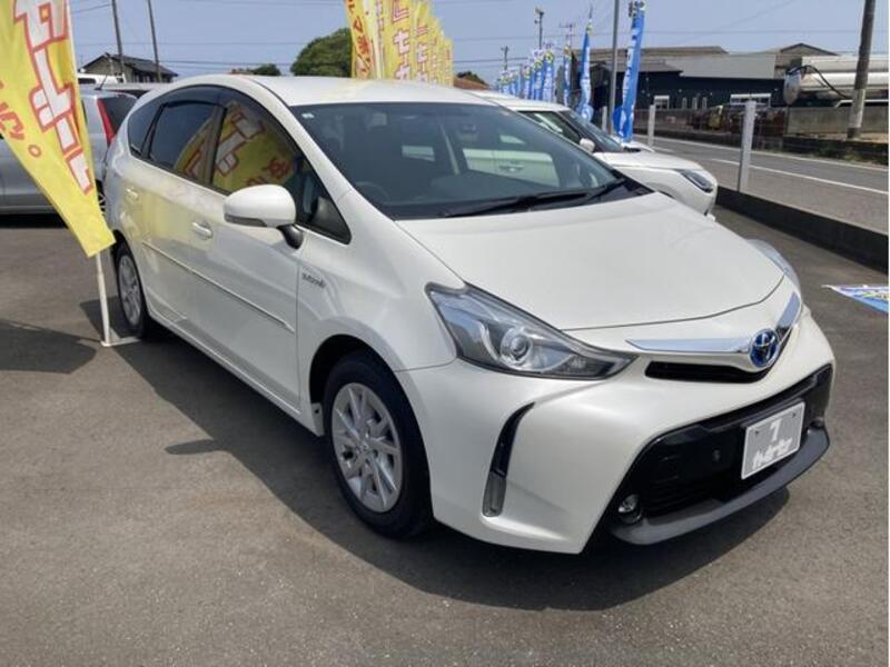 PRIUS ALPHA