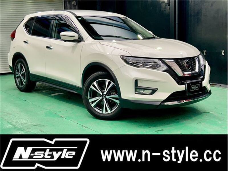 X-TRAIL-0