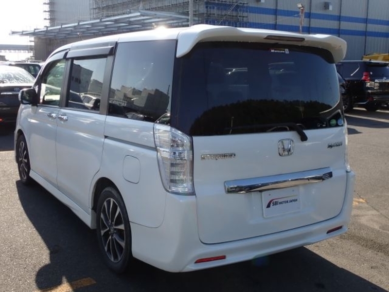 STEPWAGON SPADA