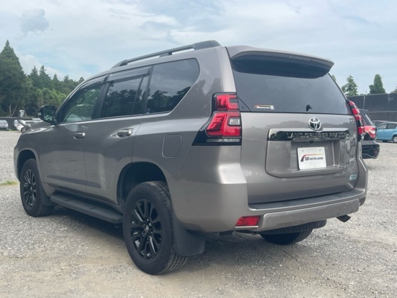 LAND CRUISER PRADO