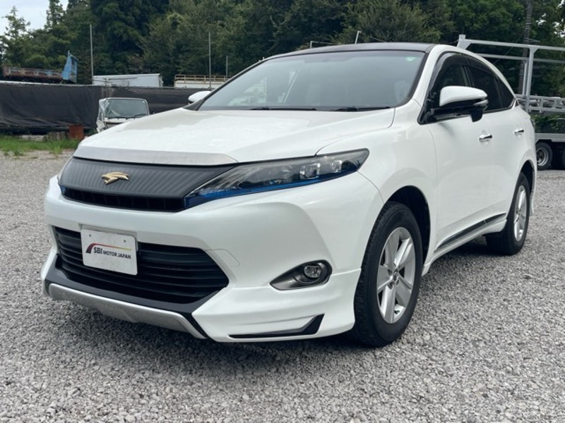TOYOTA HARRIER