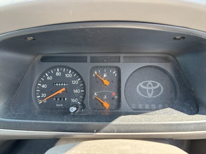 TOWNACE TRUCK