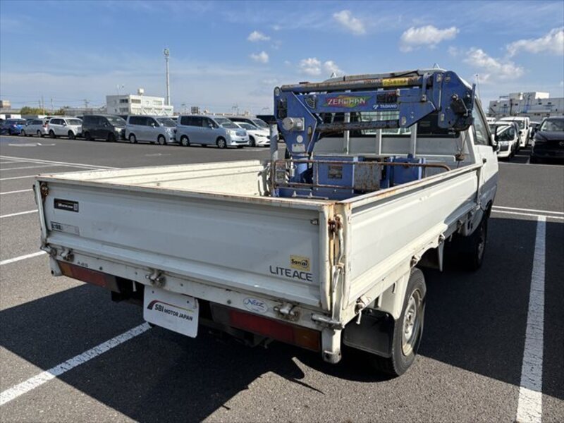 TOWNACE TRUCK