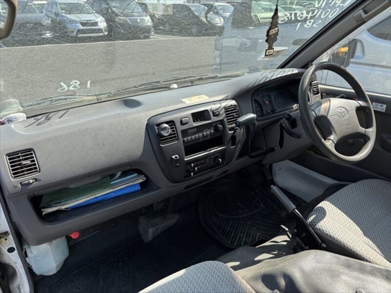 TOWNACE TRUCK