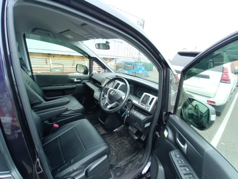 STEPWAGON SPADA