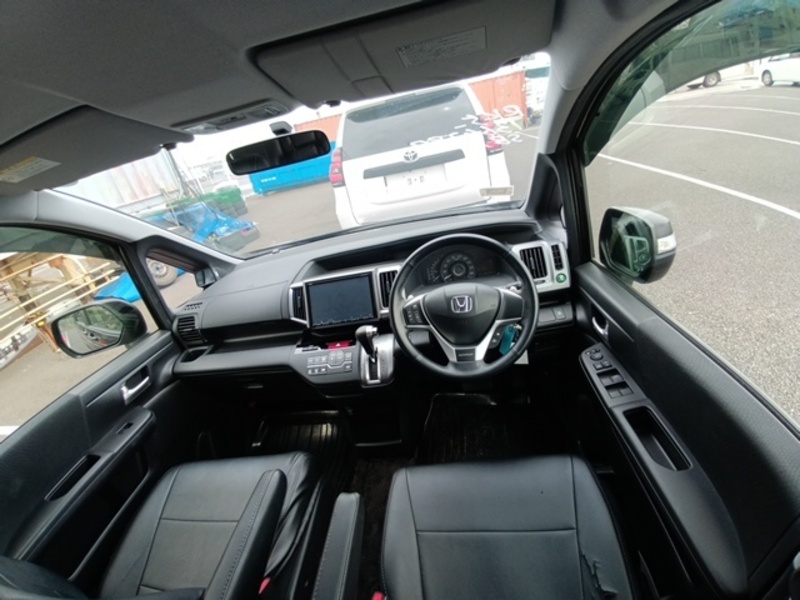 STEPWAGON SPADA