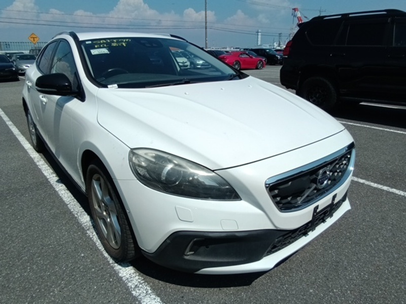 V40