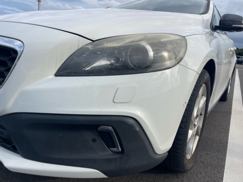 V40
