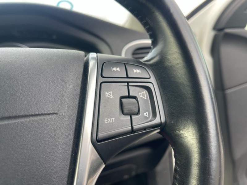 V40