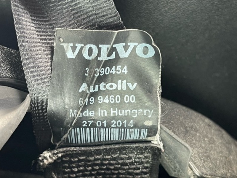 V40