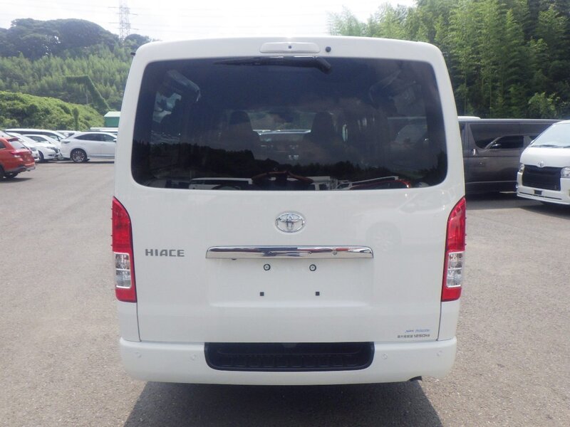 HIACE VAN