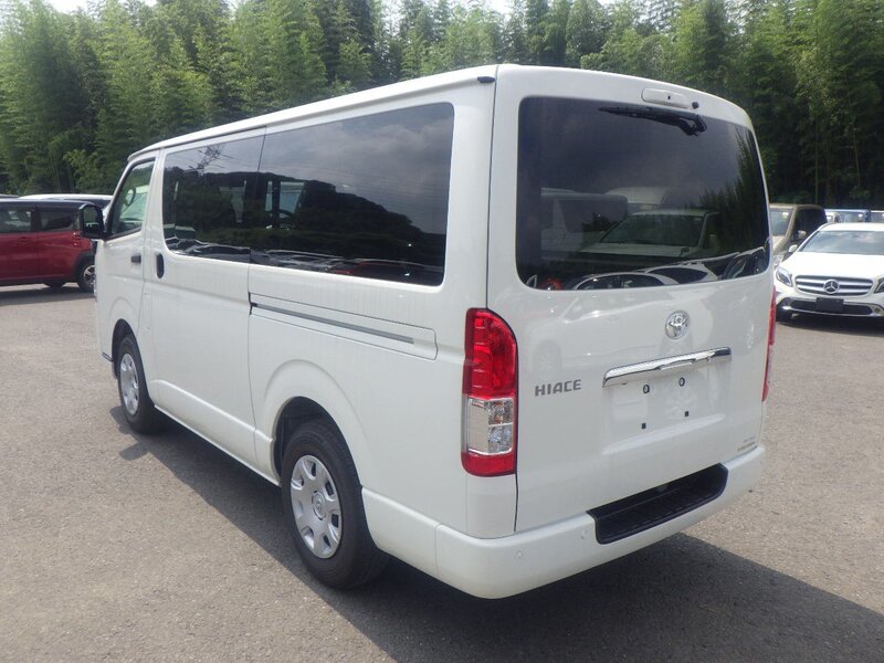 HIACE VAN