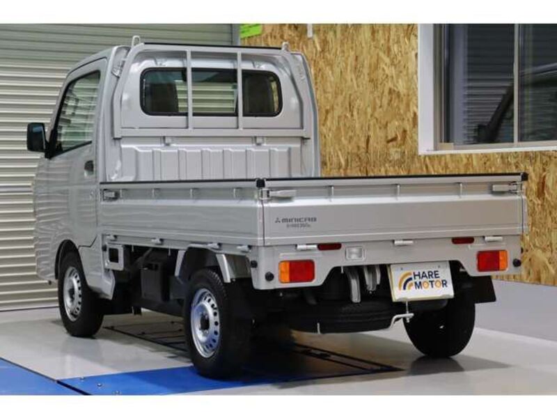 MINICAB TRUCK