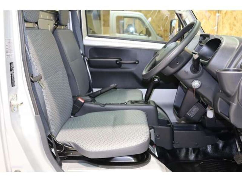 MINICAB TRUCK