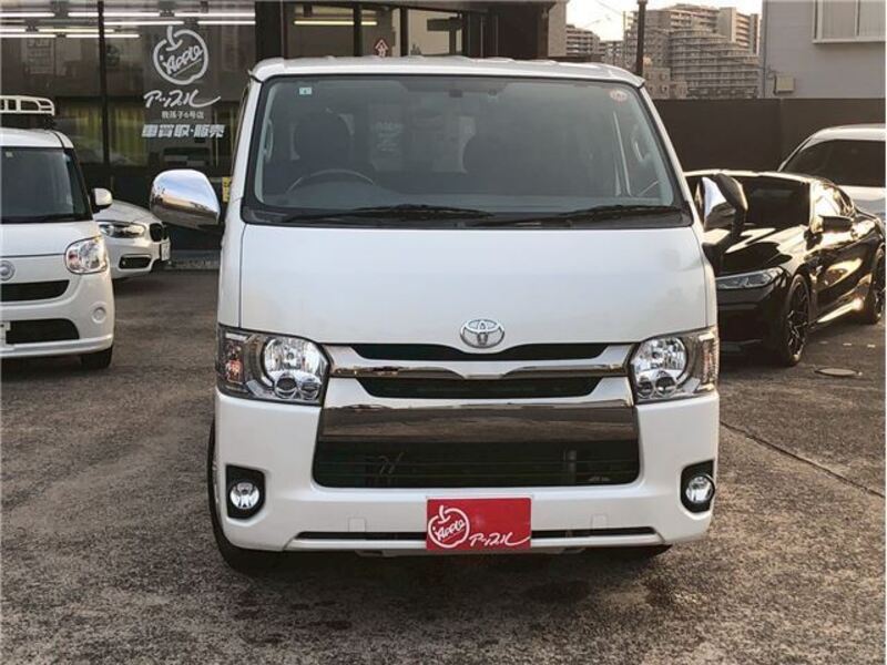 HIACE VAN