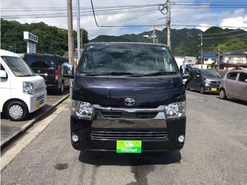 HIACE VAN