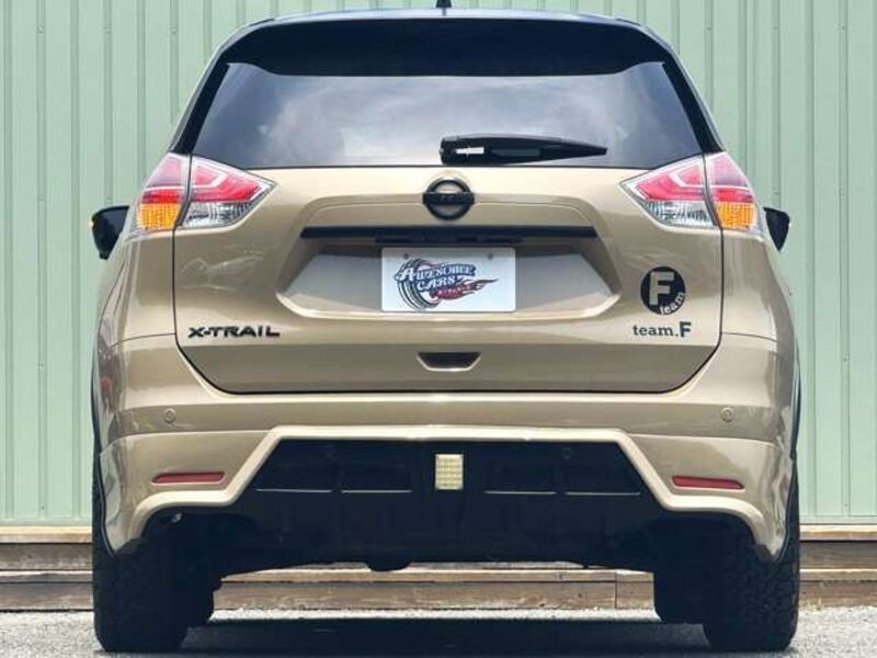 X-TRAIL