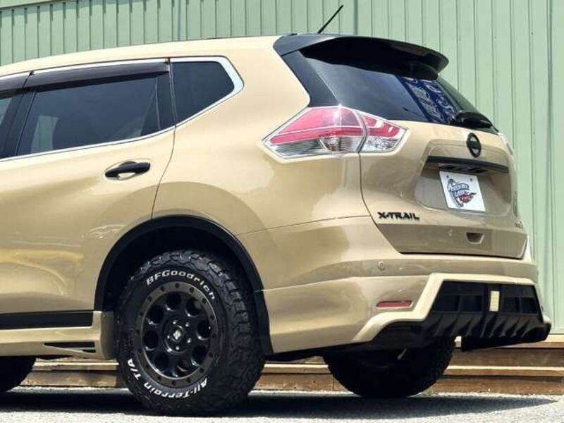 X-TRAIL