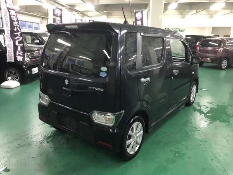 WAGON R