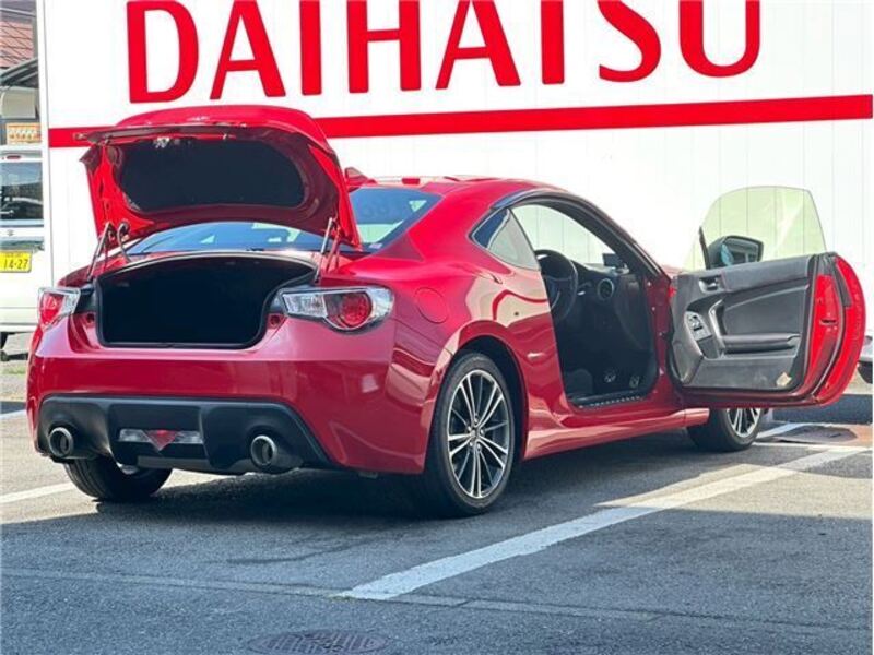 86