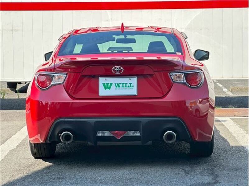 86