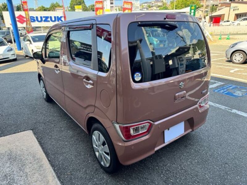 WAGON R