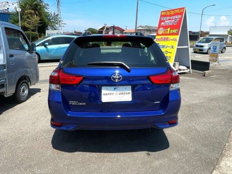 COROLLA FIELDER