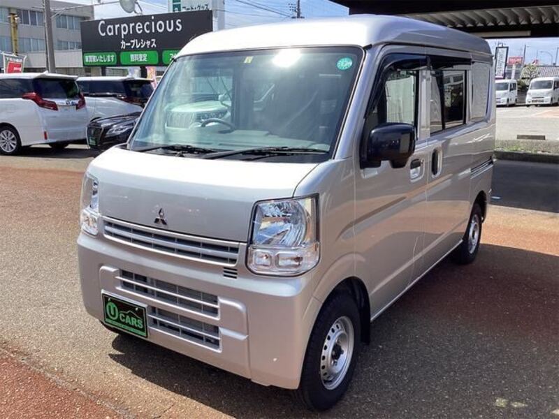 MINICAB VAN