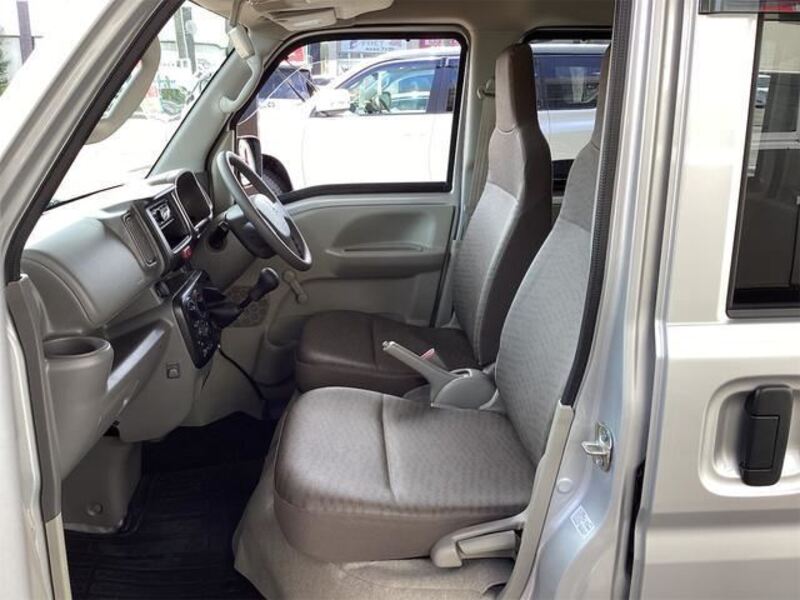 MINICAB VAN