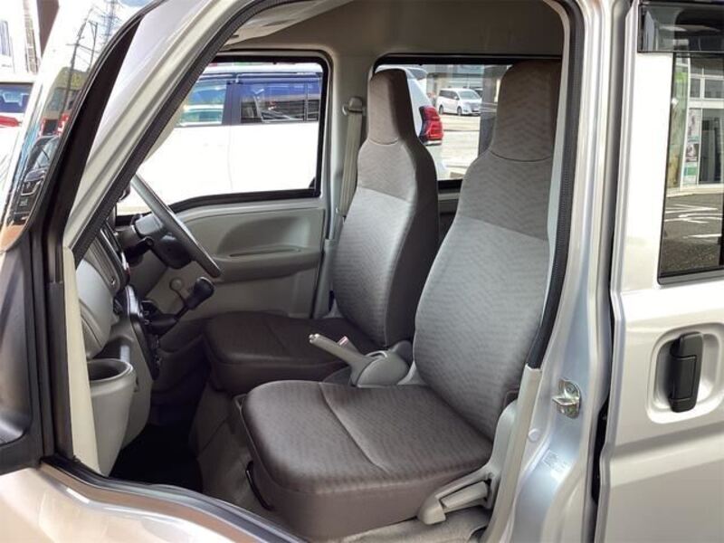 MINICAB VAN