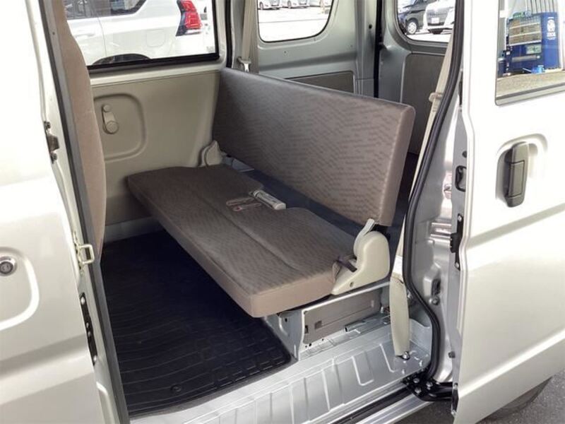 MINICAB VAN