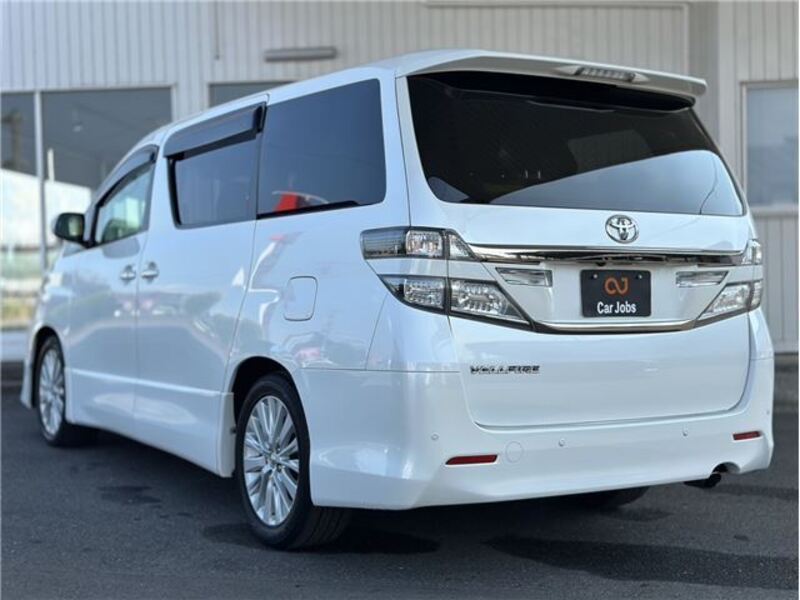 VELLFIRE