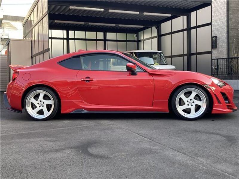 86