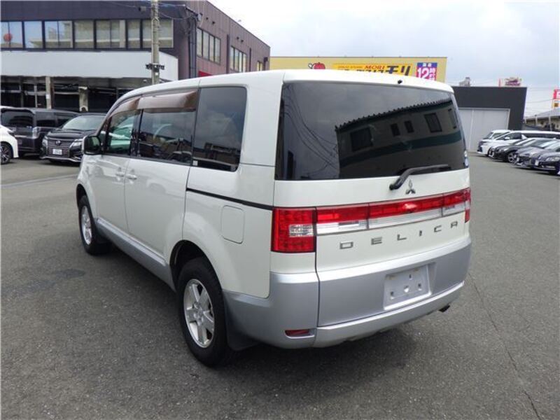 DELICA D5